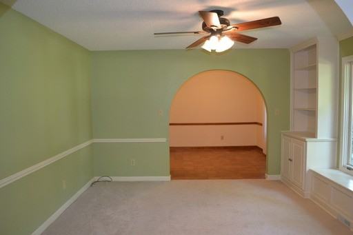 1103 Basil Dr - Photo 3 of 20