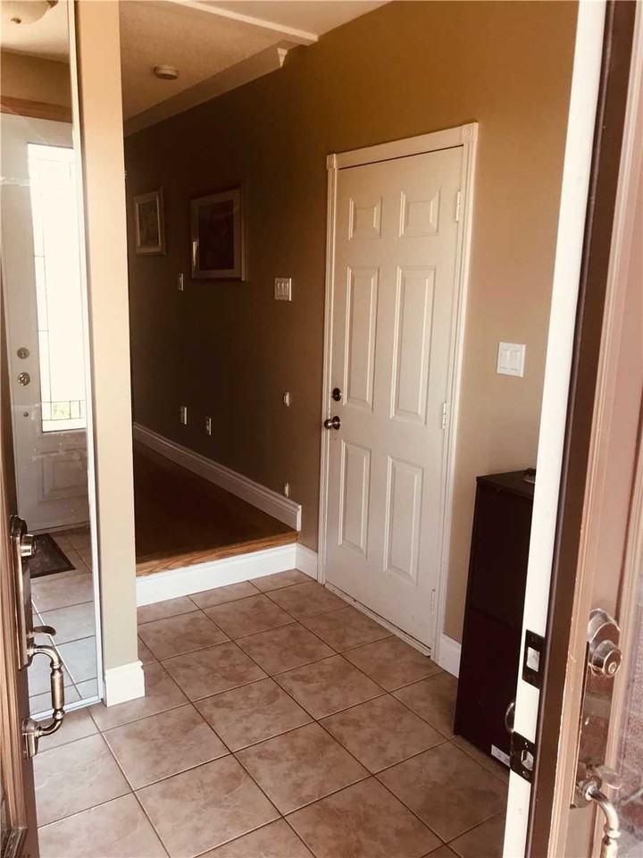 12 Lonsdale Court - Photo 3 of 12