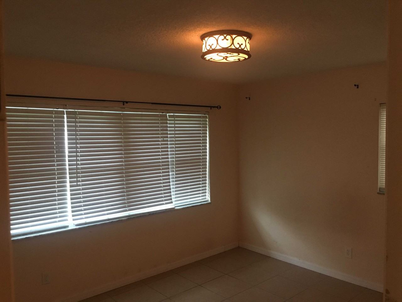 539 75th Ave N - Photo 2 of 10