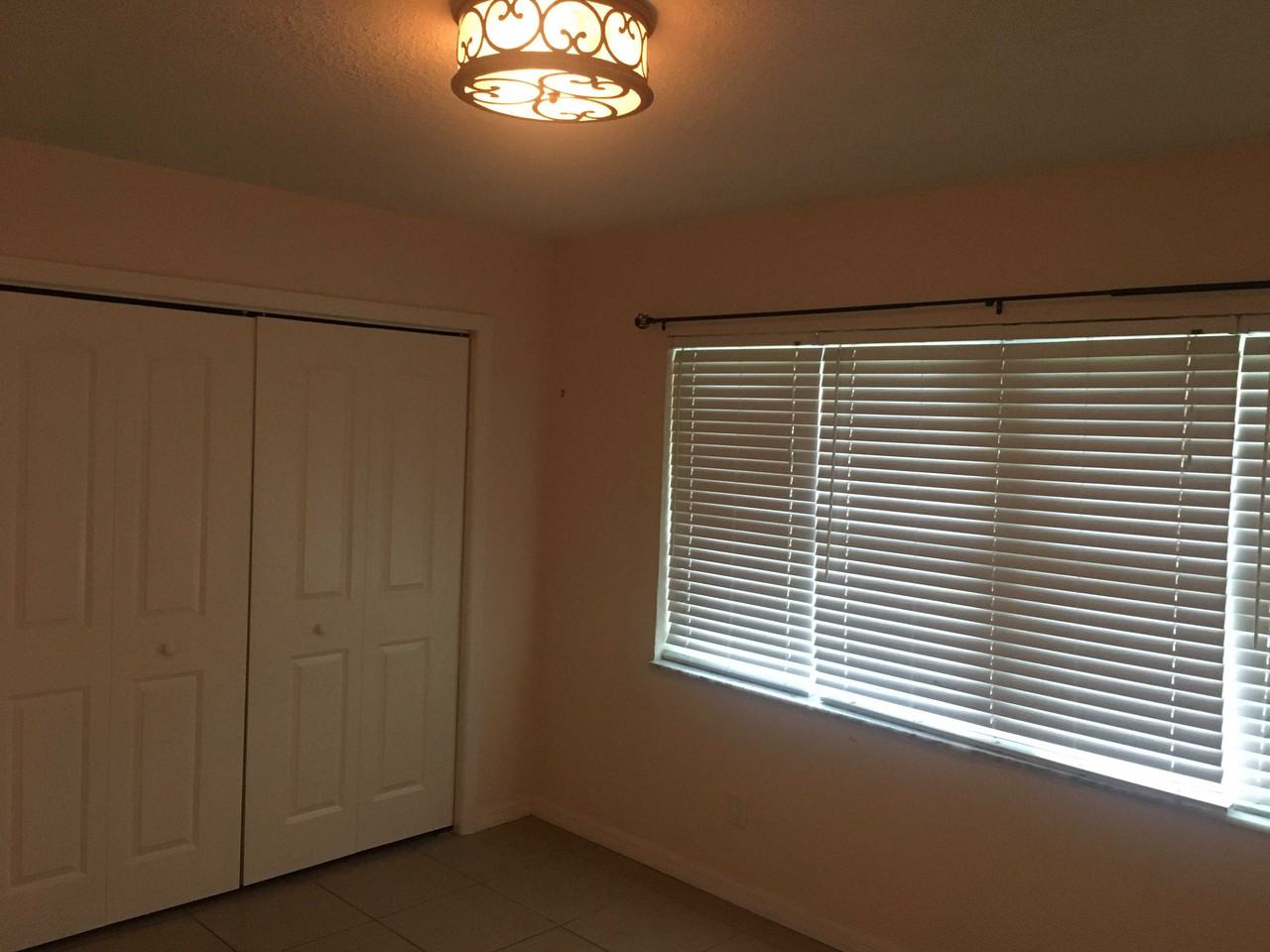 539 75th Ave N - Photo 3 of 10