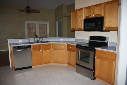 630 Neile Ct - Photo 2 of 6