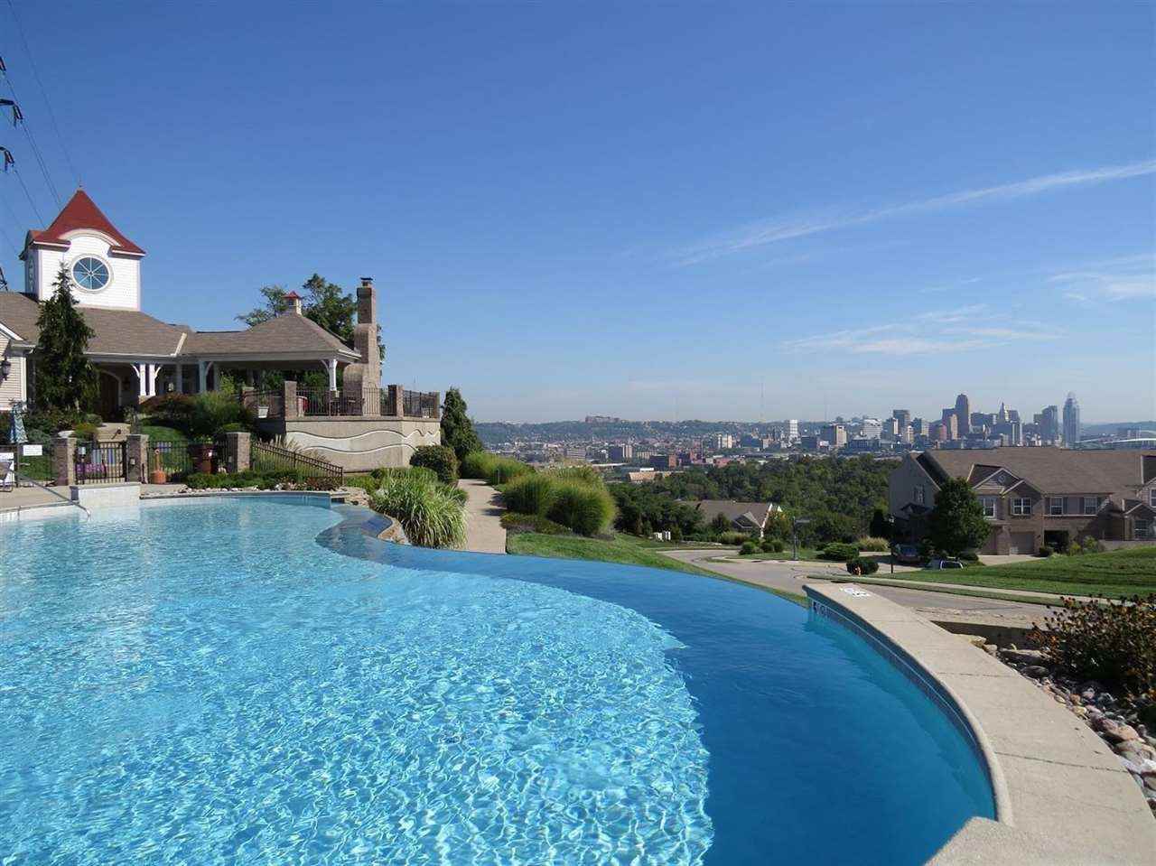 338 Eastview Ct, Ludlow, KY 41016 3 Bedroom Apartment for Rent