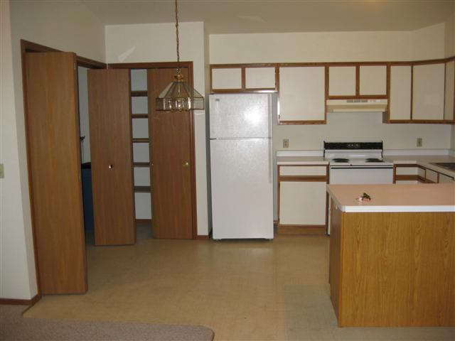 549 Blanche Drive - Photo 2 of 8