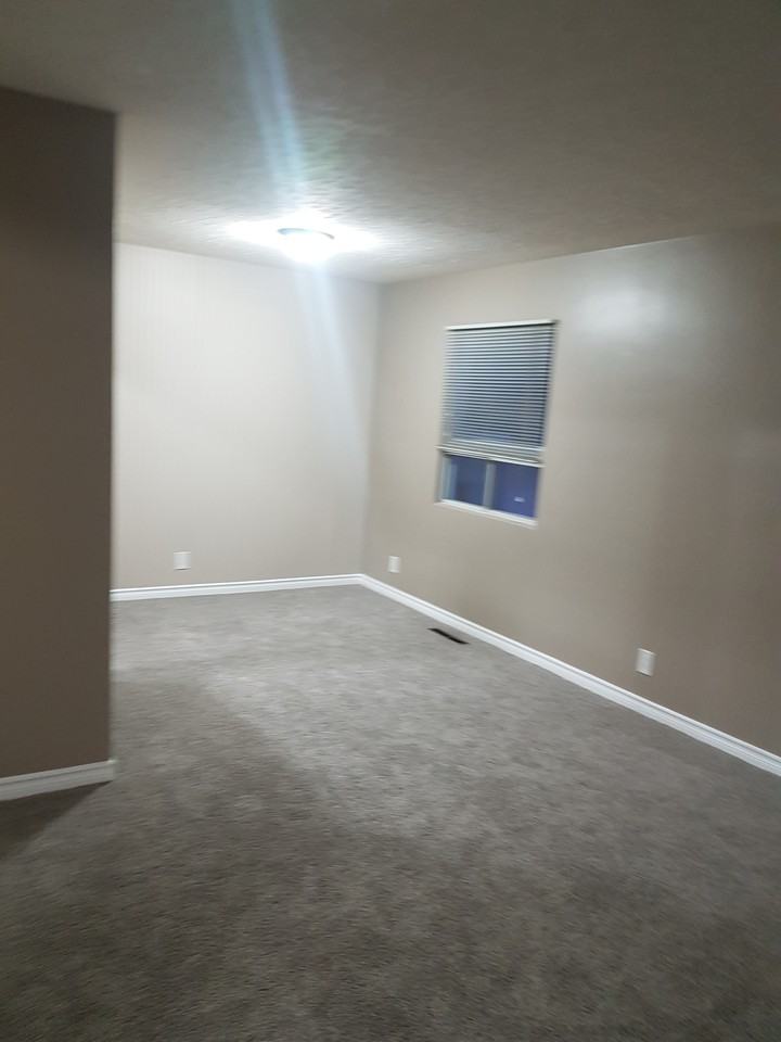 8707 149 Street Northwest - Photo 3 of 8