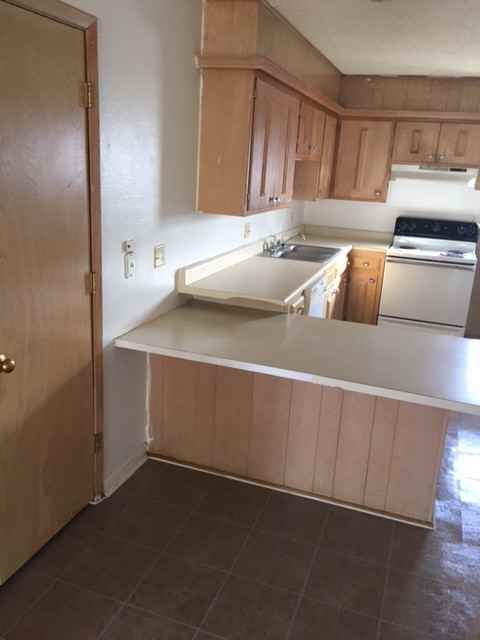 1406 Northeast 2nd Street #0 - Photo 3 of 4