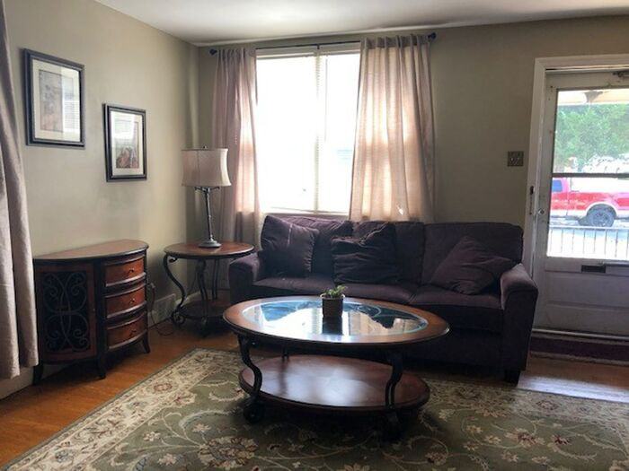 1246 Mildred Ave - Photo 2 of 8