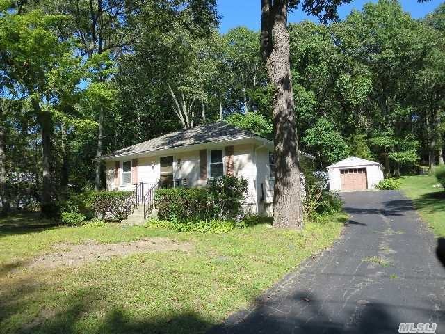 468 Old Bridge Rd - Photo 2 of 11