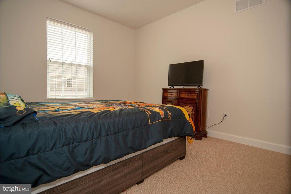 226 Wynsome Blvd - Photo 2 of 5