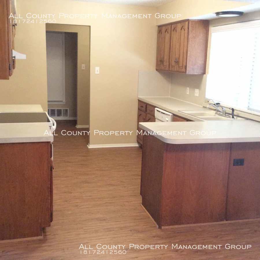 2020 Gumm Rd - Photo 3 of 15