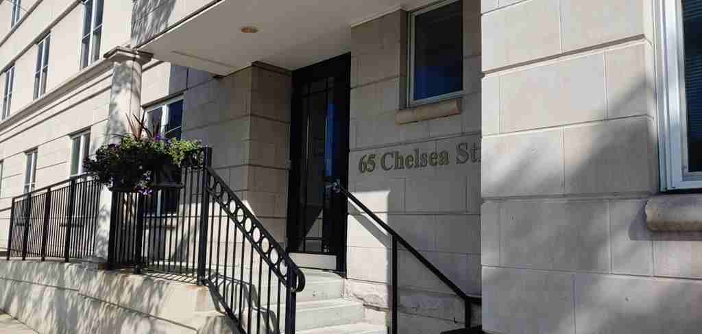 65 Chelsea St Apt 101
