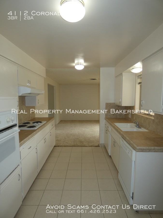 4112 Coronado Ave - Photo 3 of 8