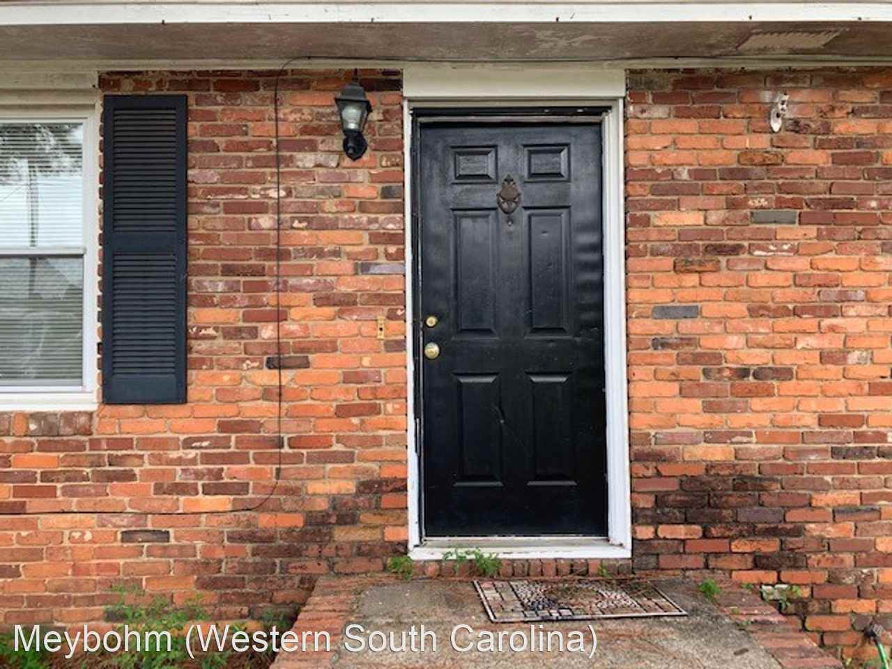 101 Hillside Pl - Photo 2 of 21