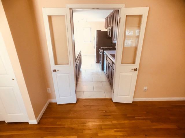 11090 Alan Shepard Dr - Photo 3 of 14