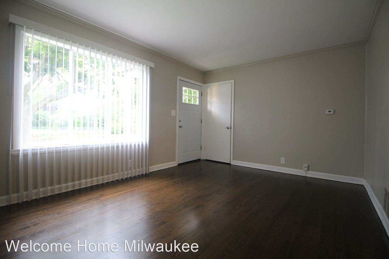 5609 W Thurston Ave - Photo 2 of 22