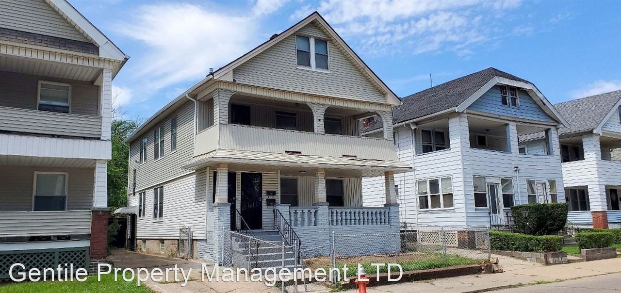 614 E 97th St - Photo 3 of 11