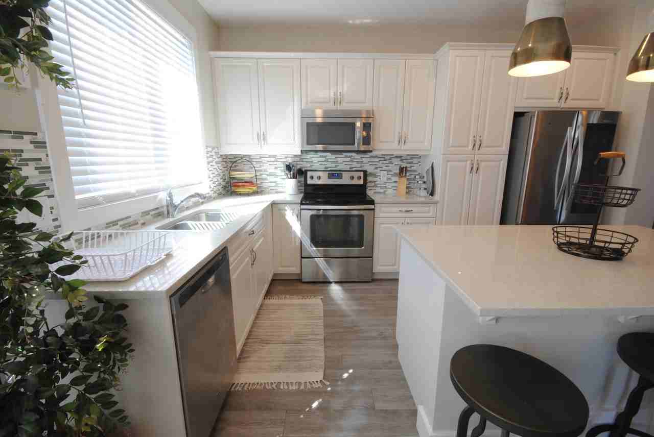 7411 7411 Summerside Grande Boulevard E - Photo 3 of 36