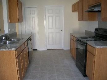 4941 Hawfield St - Photo 2 of 9