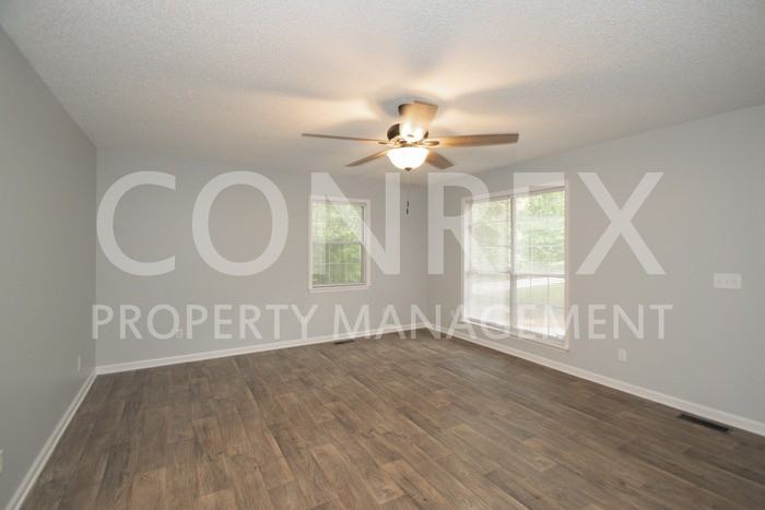 25 Moss Rock Cir - Photo 2 of 9