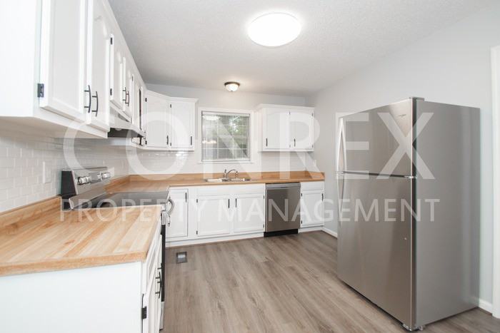 25 Moss Rock Cir - Photo 3 of 9