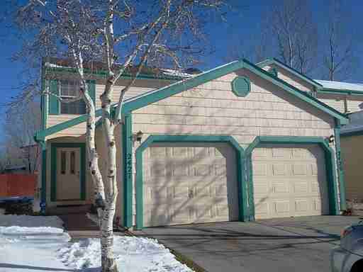 2427 Lexington Village Ln