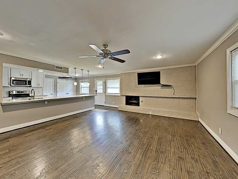 12345 Band Box Pl - Photo 2 of 18