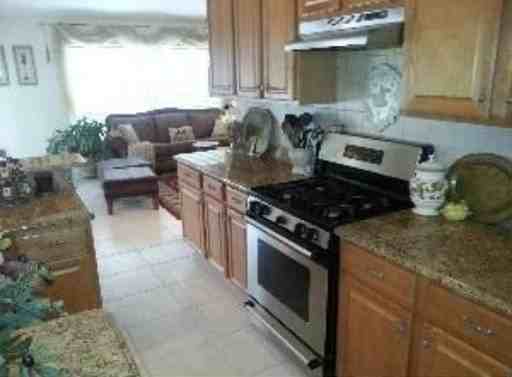 430 Lake Lenelle Dr - Photo 2 of 12