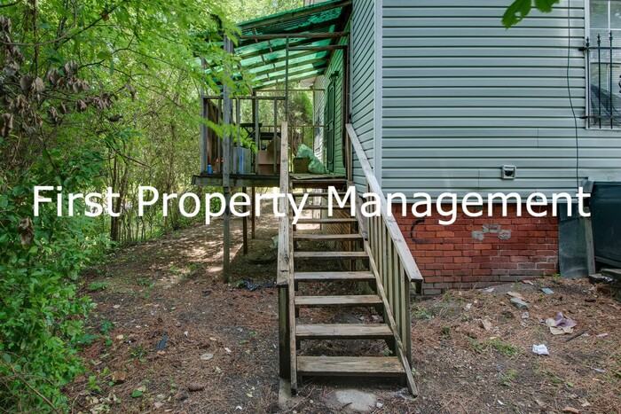 3518 Ridgeside Rd - Photo 3 of 15
