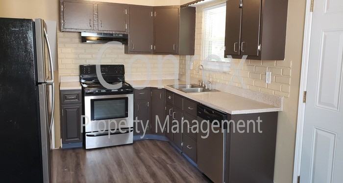 3094 Libra Ln - Photo 3 of 12