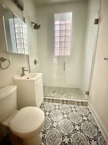 1350 N Greenview Ave #1R - Photo 3 of 9