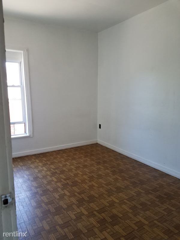 32 Wall Street 132 - Photo 3 of 9