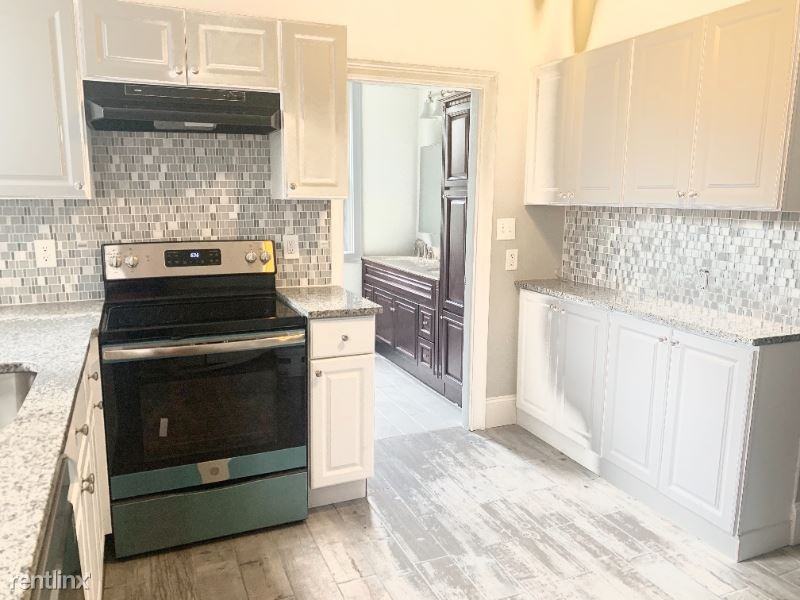 330 Williams St 2 - Photo 2 of 6