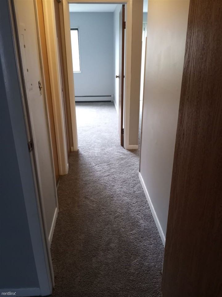 102 Olesen Dr - Photo 2 of 8