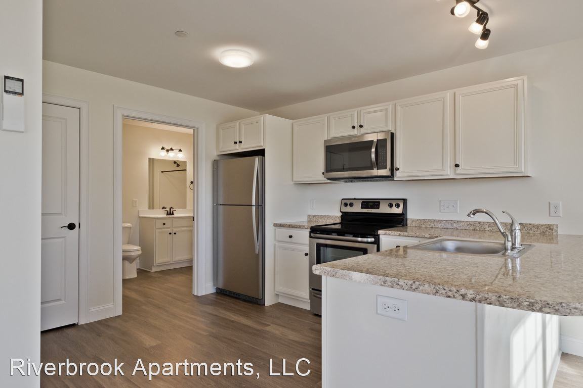 30 Lydia Ln 125 Brickhill  Ave - Photo 3 of 14