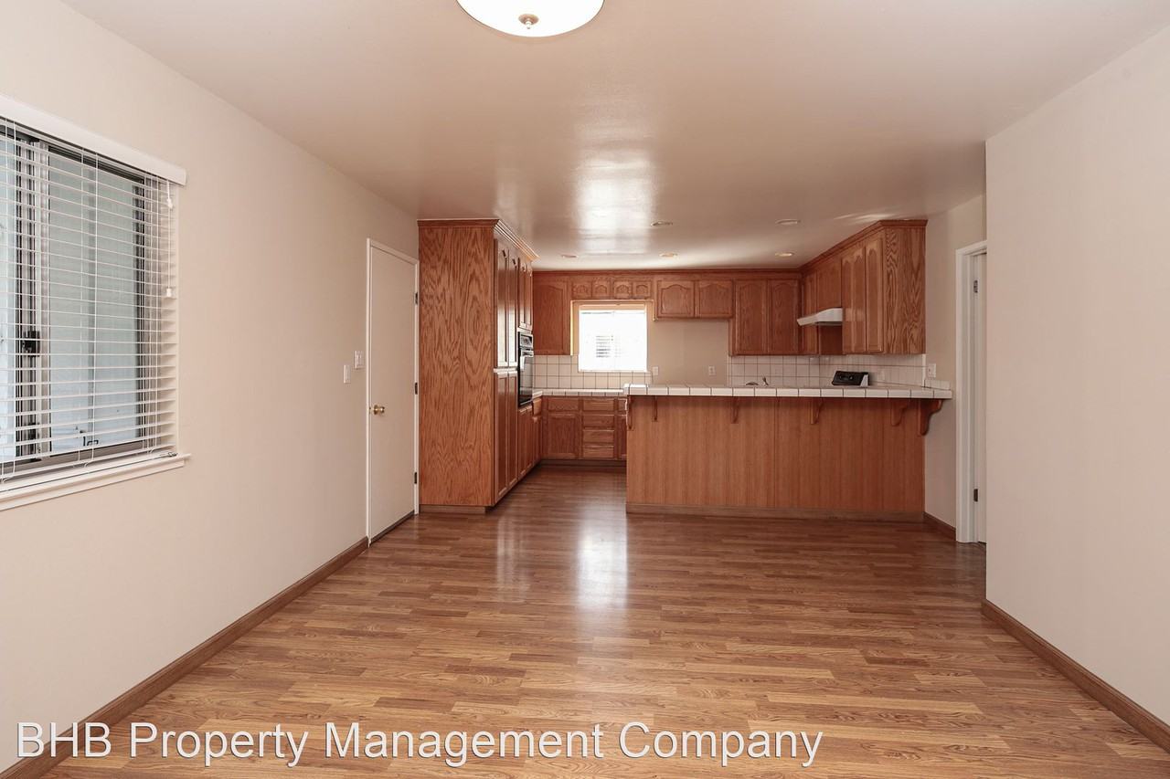 3137 Drywood Ln - Photo 2 of 26