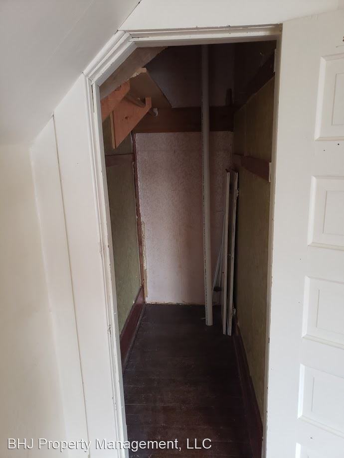 625 Lewis St - Photo 3 of 12