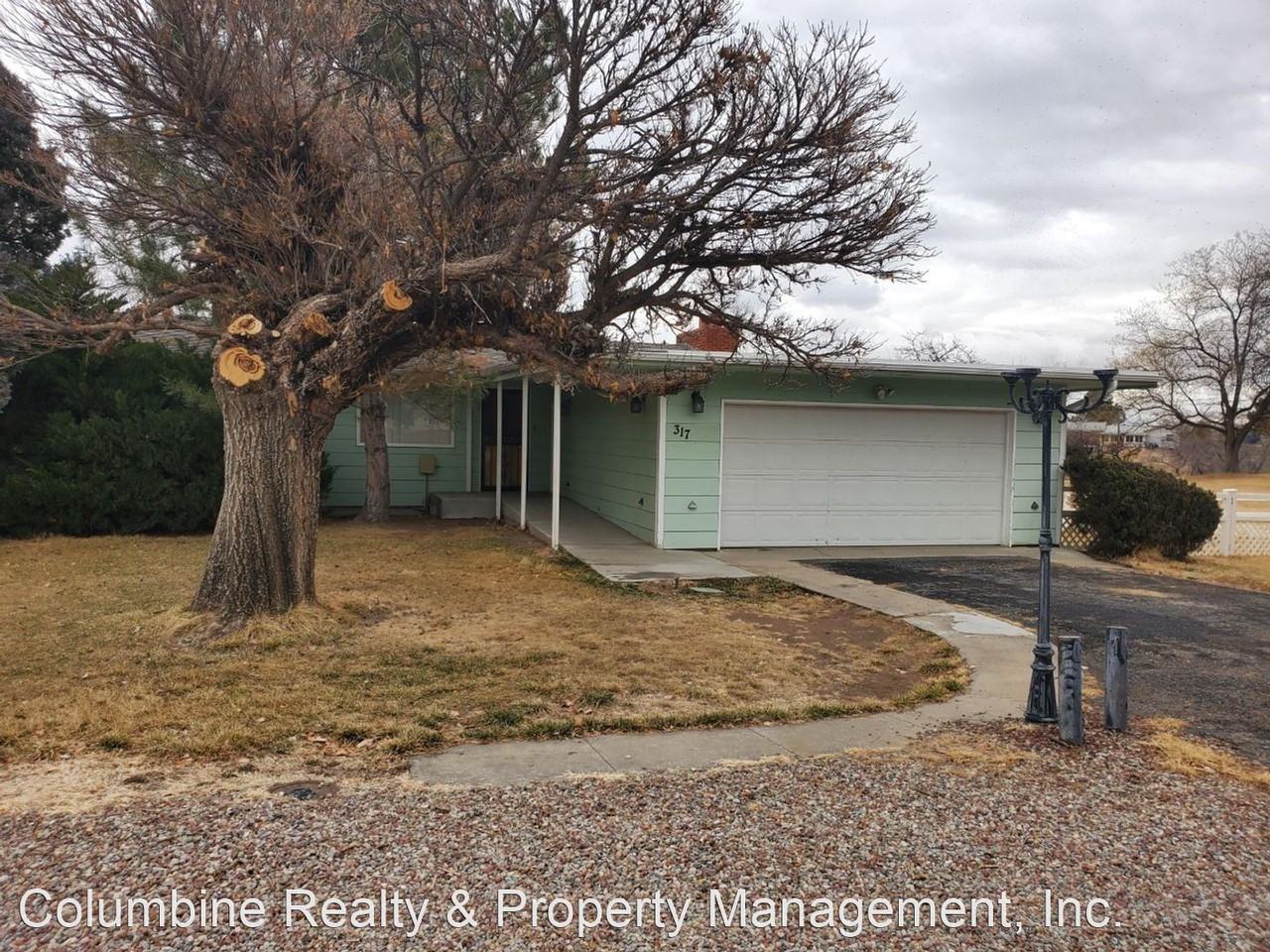 317 Country Club Park Rd - Photo 2 of 9