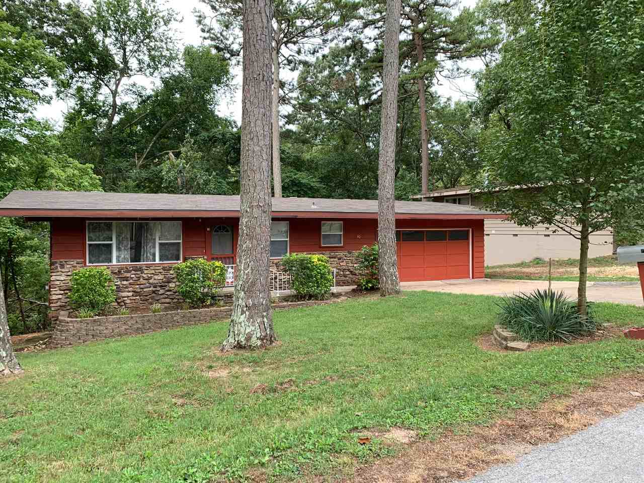 40 Hatcher Dr - Photo 2 of 17