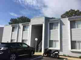 featured image of 101 Old Ferry Rd #8D