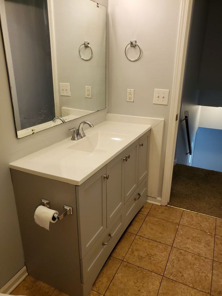 575 Holly Ct - Photo 3 of 12