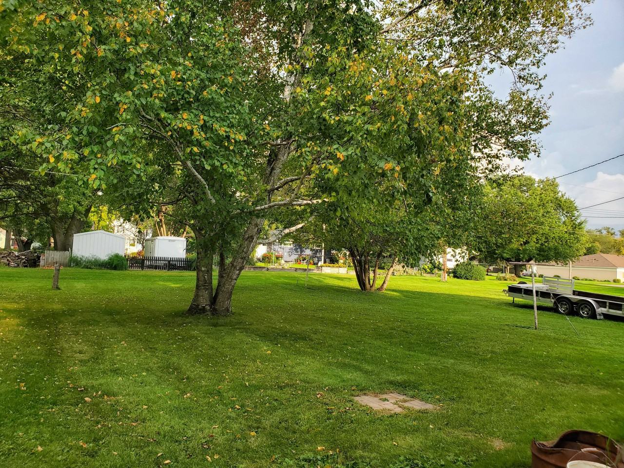 308 N Prairie St - Photo 2 of 22