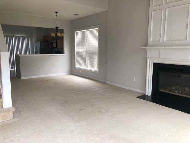 1690 Woodsford Rd Nw - Photo 3 of 8