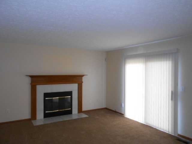2283 Chadsterz Dr - Photo 3 of 17