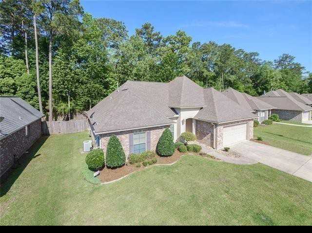 239 Autumn Woods Dr - Photo 2 of 19