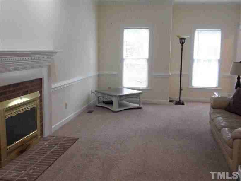 101 Glen Mavis Ct - Photo 3 of 20