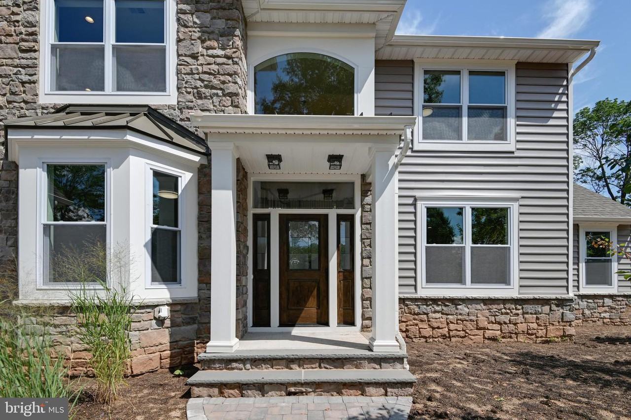 762 Route 518 - Photo 2 of 25