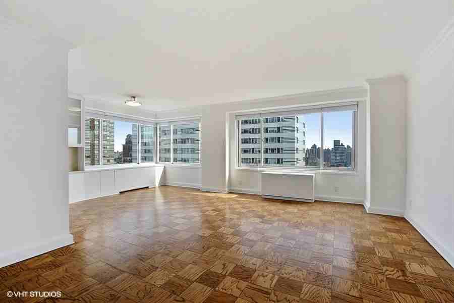 254 East 68th Street - Photo 3 of 15