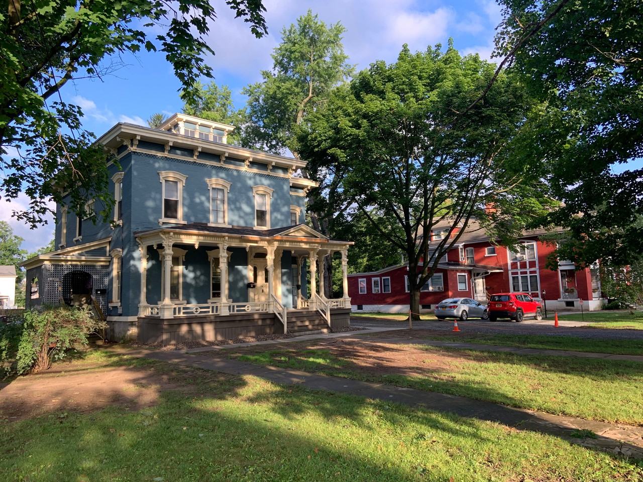 MEID on Main Blue - Photo 3 of 23