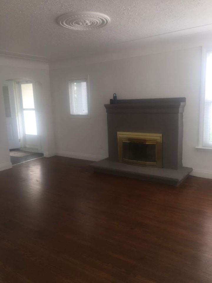 122 Highbury - Photo 2 of 4