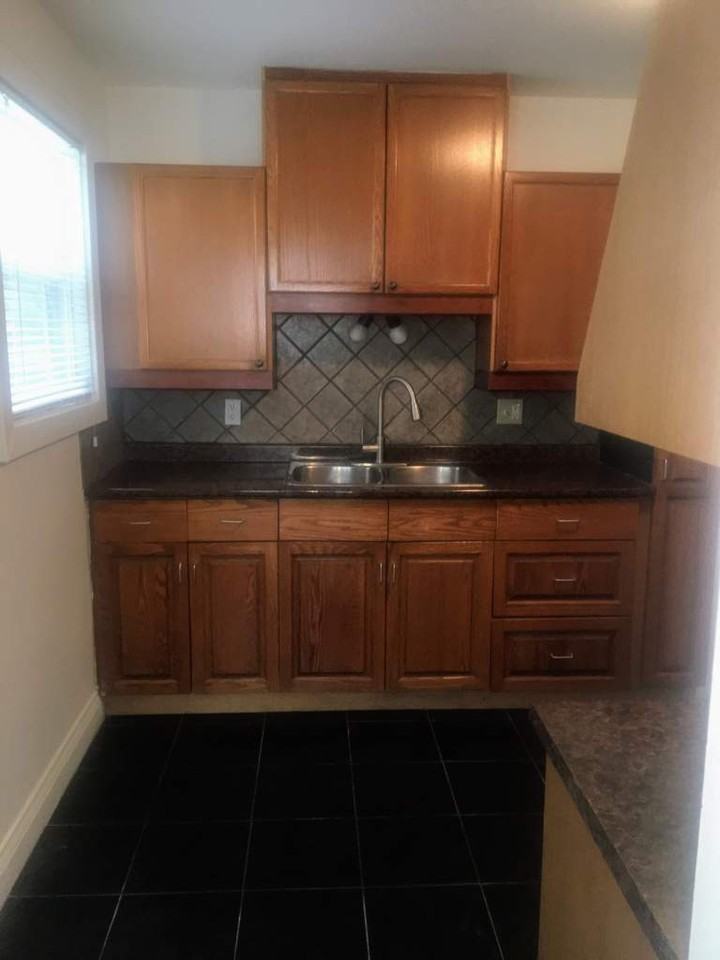 122 Highbury - Photo 3 of 4