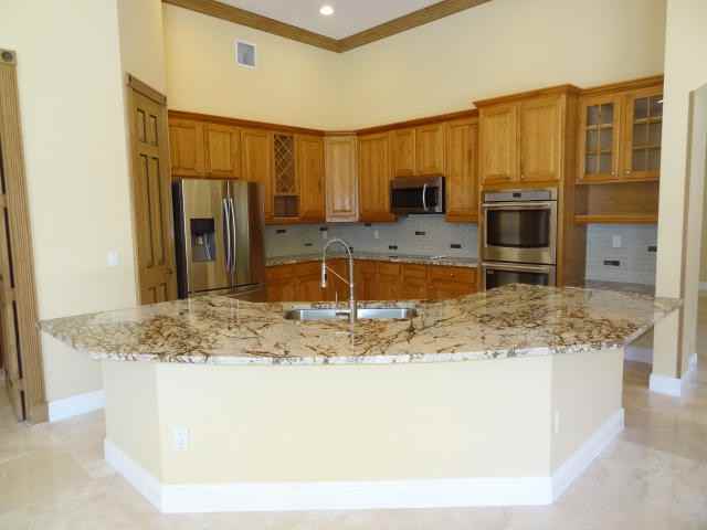 21722 Fall River Drive - Photo 2 of 29